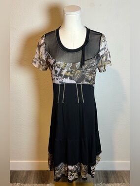 NWT La-El Couture Mixed-Media Mesh Short Sleeve Dress size Large